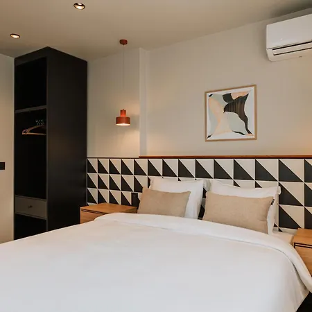 Central Boulevard Apartments By Olala Homes Apartment