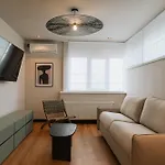 아파트 Boulevard By Olala Homes 부쿠레슈티